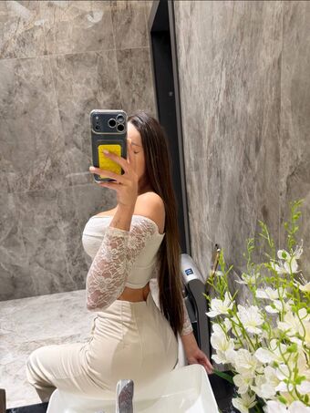 077diva Fotografii Nud Scurse OnlyFans 11