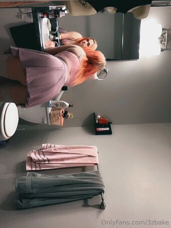 3zbake Fotografii Nud Scurse OnlyFans 16