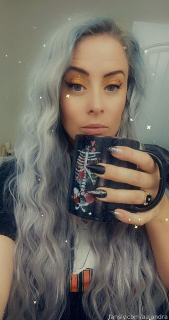 aalandra