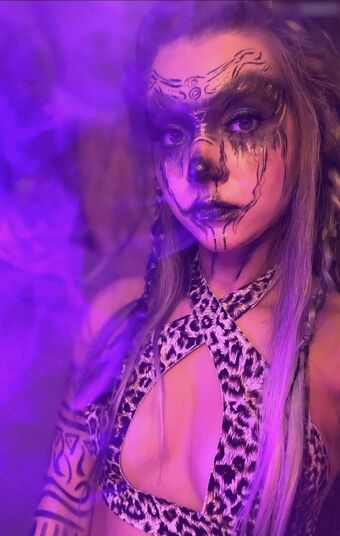 Aalliss Fotografii Nud Scurse OnlyFans 50