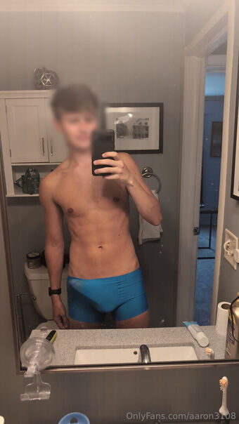 aaron3108 Fotografii Nud Scurse OnlyFans 55