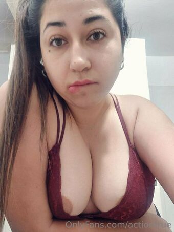 actiontrue Fotografii Nud Scurse OnlyFans 14