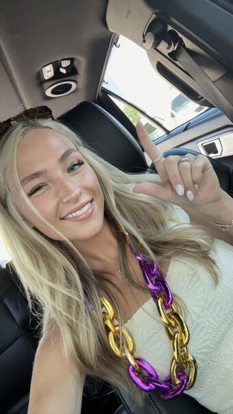 Addy B Fotografii Nud Scurse OnlyFans 22