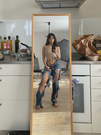 Aethyu Fotografii Nud Scurse OnlyFans 21