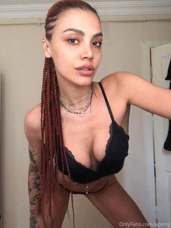 AGempls Fotografii Nud Scurse OnlyFans 2
