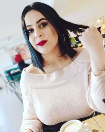 Ahlem Fotografii Nud Scurse OnlyFans 19