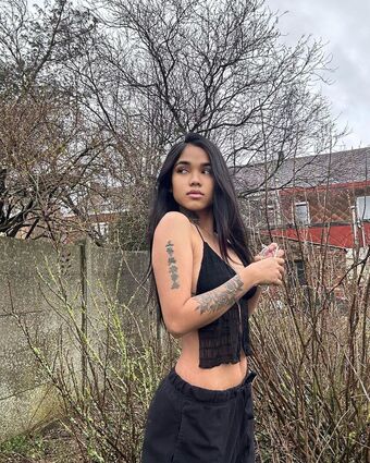 AJ Small Fotografii Nud Scurse OnlyFans 16