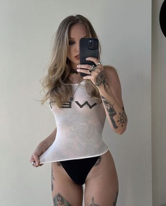 Alanazombie