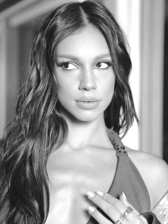 Alane Dias