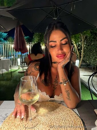 alessiaellee