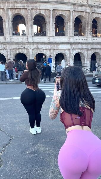 Alex Mucci Fotografii Nud Scurse OnlyFans 69