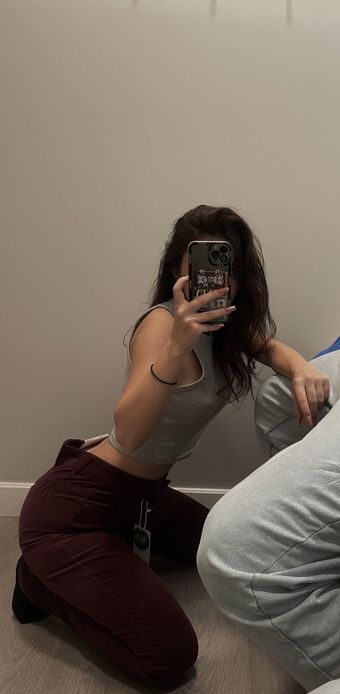 Alexandra21