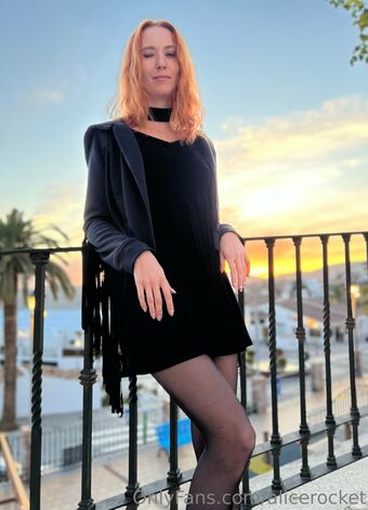 Alicerocket Fotografii Nud Scurse OnlyFans 42
