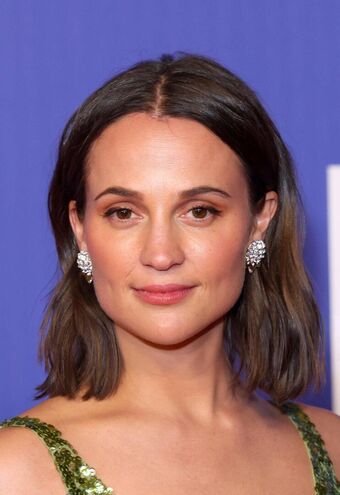 Alicia Vikander