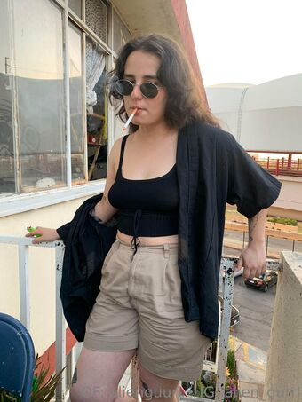 alienguurl Fotografii Nud Scurse OnlyFans 5