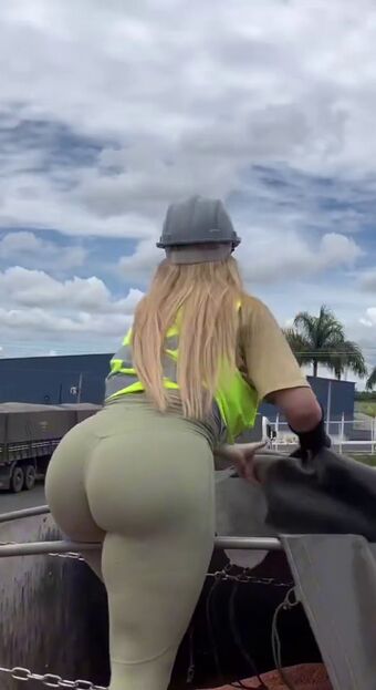 Aline Füchter Ouriques