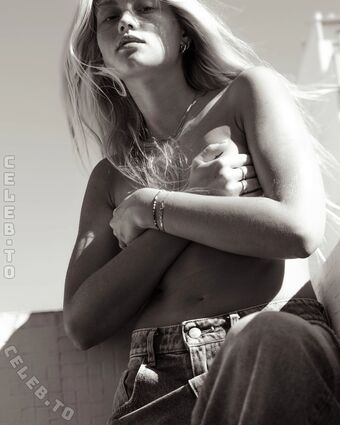 Alisa Winkler Fotografii Nud Scurse OnlyFans 23