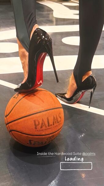 Allie Clifton Fotografii Nud Scurse OnlyFans 8