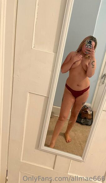 allmae666 Fotografii Nud Scurse OnlyFans 16