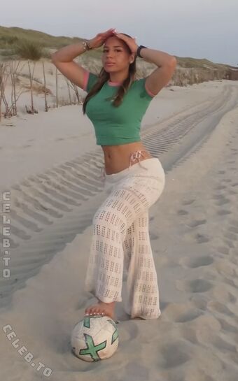 Almahalt Fotografii Nud Scurse OnlyFans 18