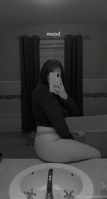 alys18 Fotografii Nud Scurse OnlyFans 16