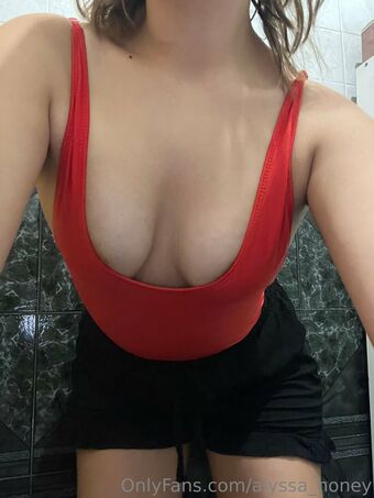 alyssa_honey