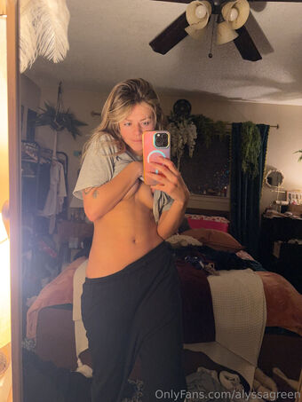 alyssagreen Fotografii Nud Scurse OnlyFans 54