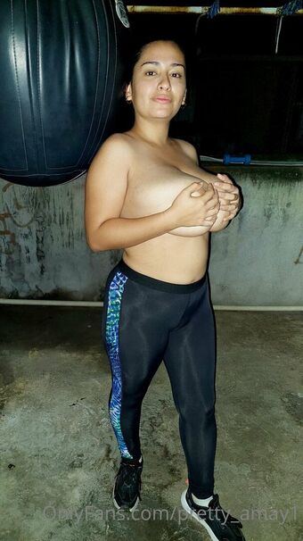 Amay Fotografii Nud Scurse OnlyFans 19