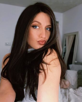 Amber Skyy
