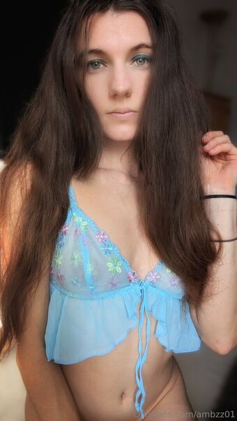 ambzz01 Fotografii Nud Scurse OnlyFans 17