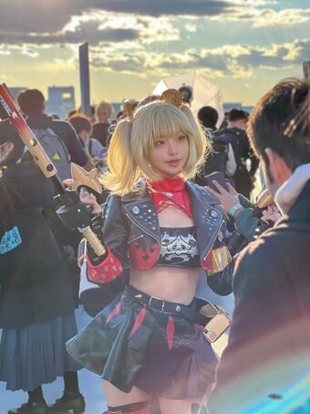 Ami Honami