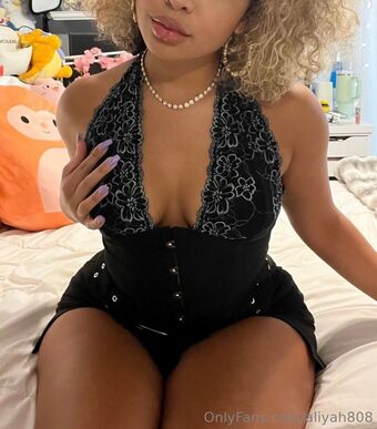 anissa808 Fotografii Nud Scurse OnlyFans 18