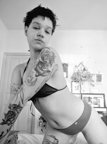 Anna Brandão Fotografii Nud Scurse OnlyFans 18