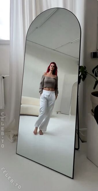anna.gazanis Fotografii Nud Scurse OnlyFans 205