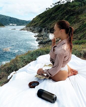 Anna Keßler Fotografii Nud Scurse OnlyFans 14