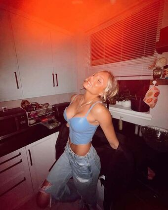 Anna Wright Fotografii Nud Scurse OnlyFans 8