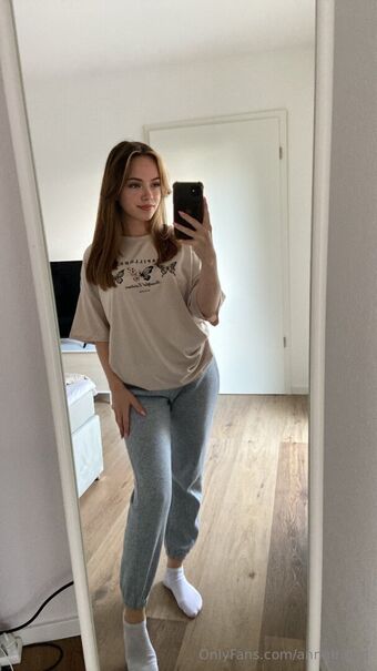 annabaum Fotografii Nud Scurse OnlyFans 13