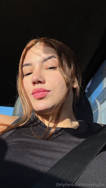 annahyller Fotografii Nud Scurse OnlyFans 19