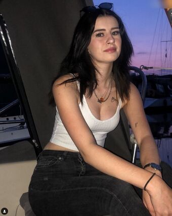Anneke Collmann Fotografii Nud Scurse OnlyFans 1