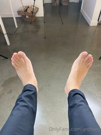 anthvny Fotografii Nud Scurse OnlyFans 2
