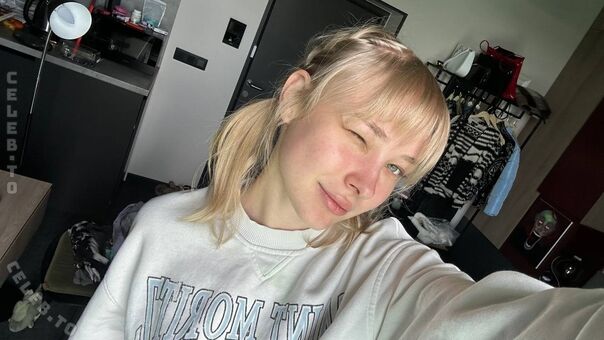 anyuta18 Fotografii Nud Scurse OnlyFans 99