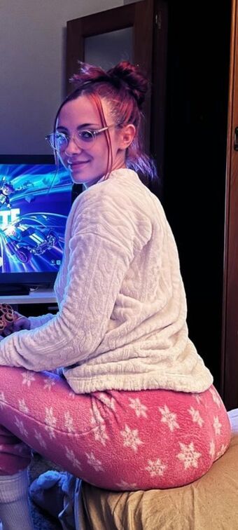 Ari Geli Fotografii Nud Scurse OnlyFans 33