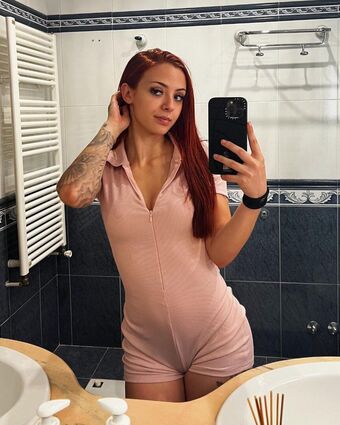 Ari Geli Fotografii Nud Scurse OnlyFans 38