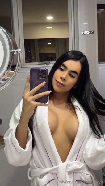 Aria Ramirez Fotografii Nud Scurse OnlyFans 12
