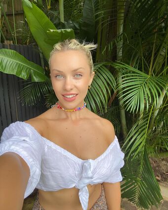 Ashling Lorger Fotografii Nud Scurse OnlyFans 12
