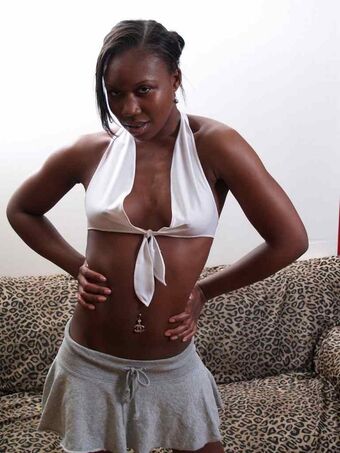 Asmara Fotografii Nud Scurse OnlyFans 15