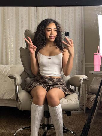 atoviah Fotografii Nud Scurse OnlyFans 12