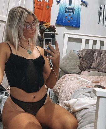 auntybre Fotografii Nud Scurse OnlyFans 58