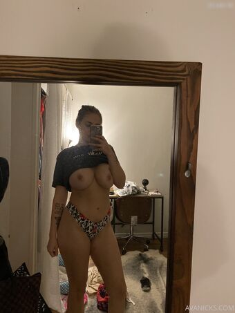 Ava-nicks