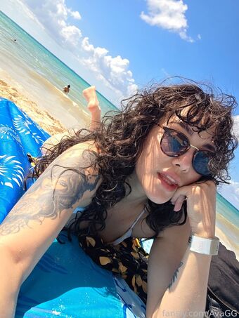 AvaGG Fotografii Nud Scurse OnlyFans 36